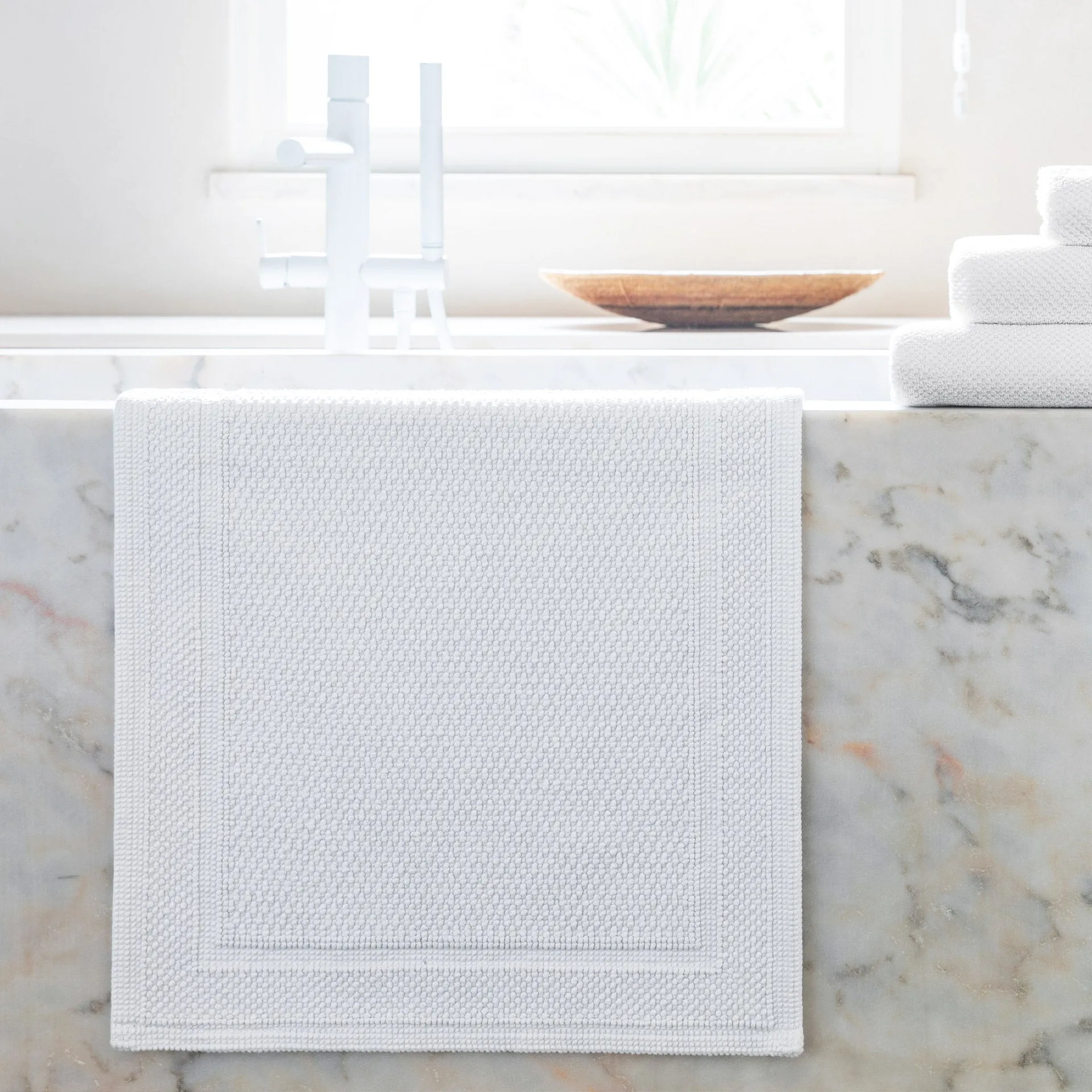 'Bee Waffle' Cotton Bath Mats
