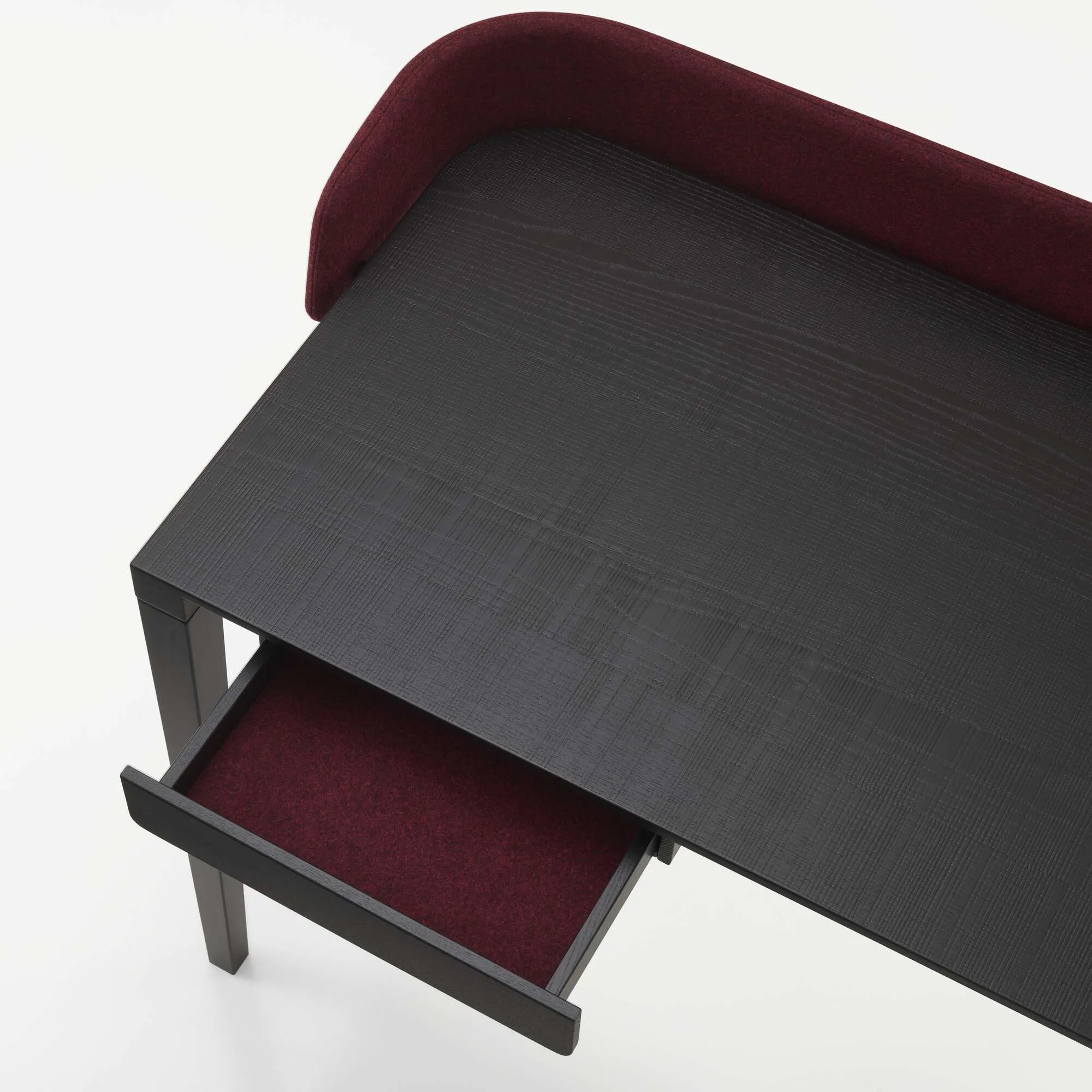 Inside World Desk