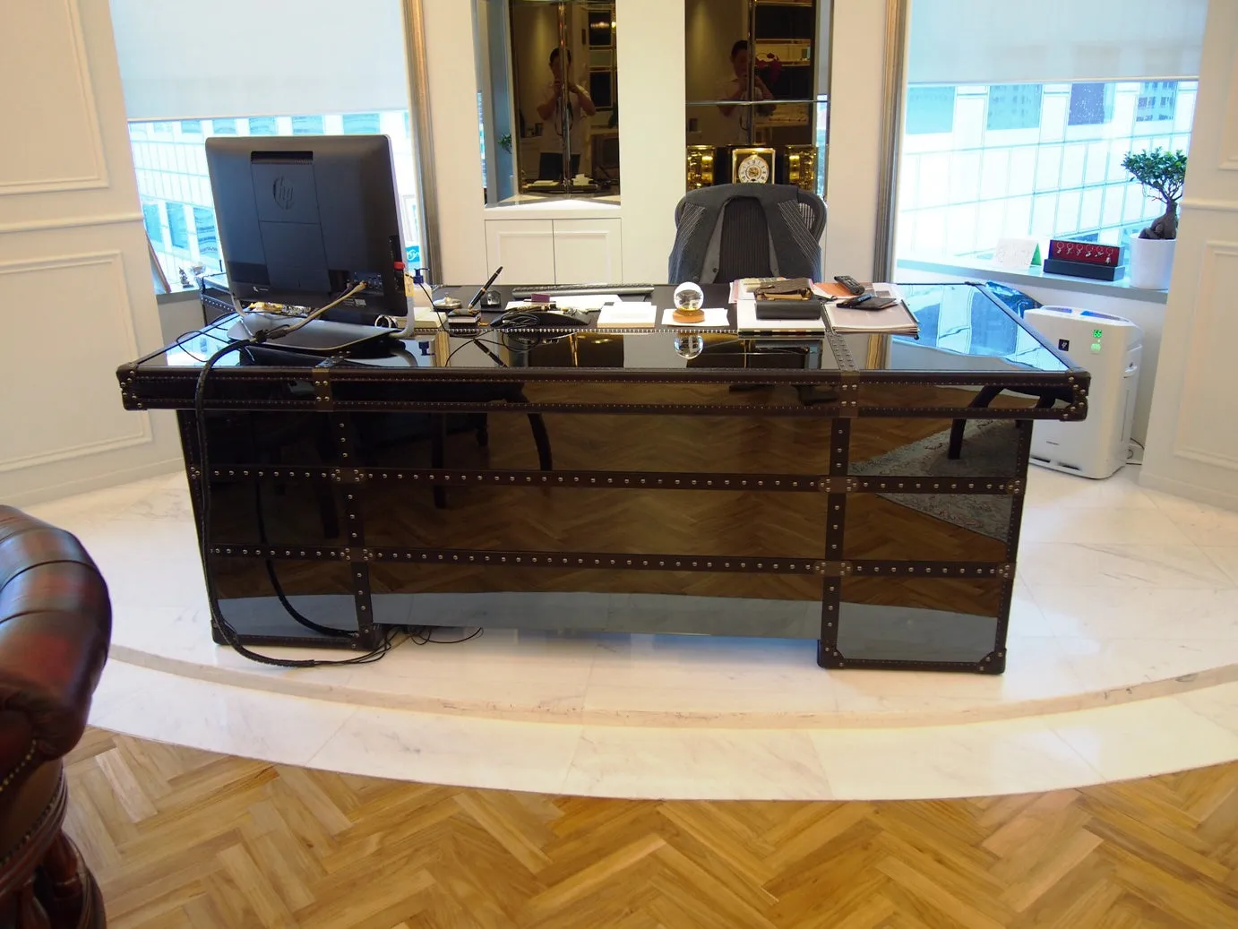 PENTAGON DESK LH113